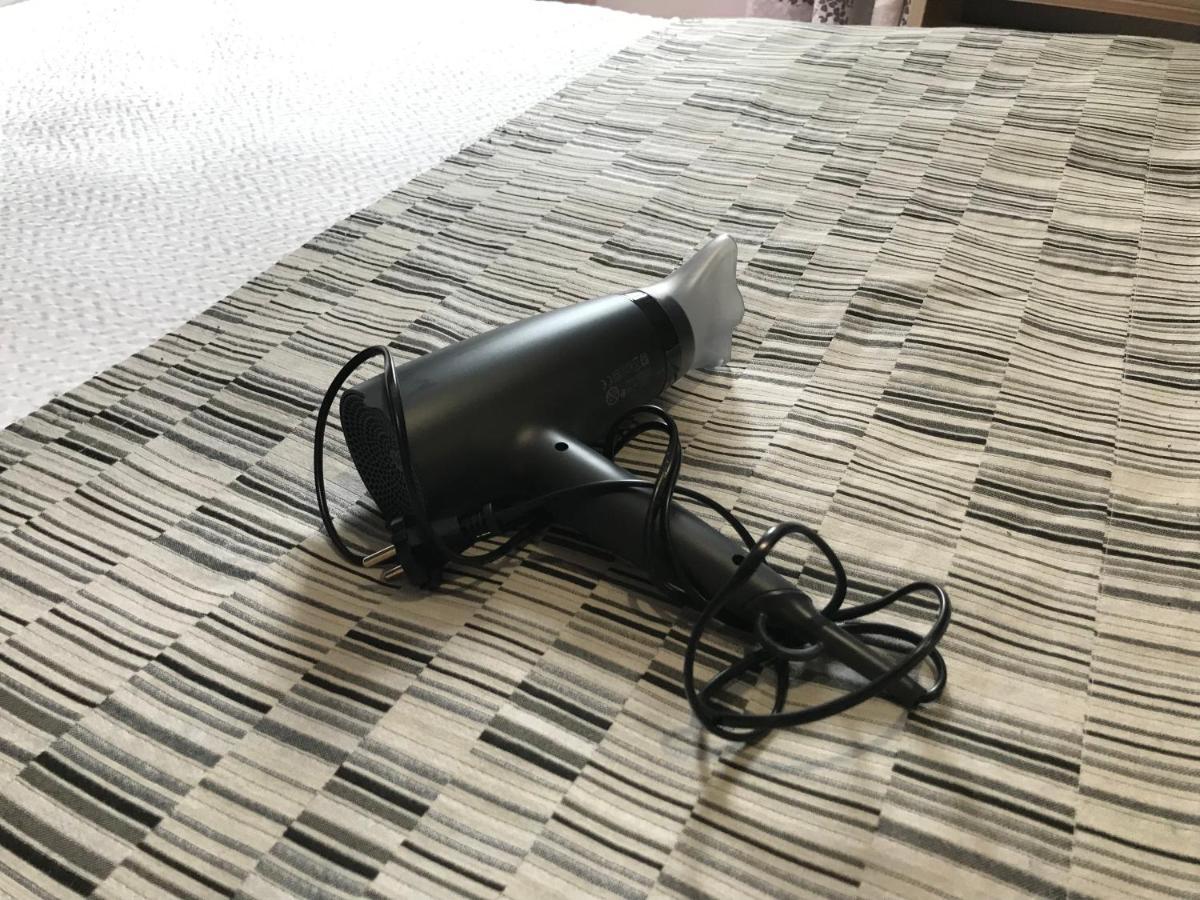 Logis Hotel Saint-Joseph Sancoins エクステリア 写真